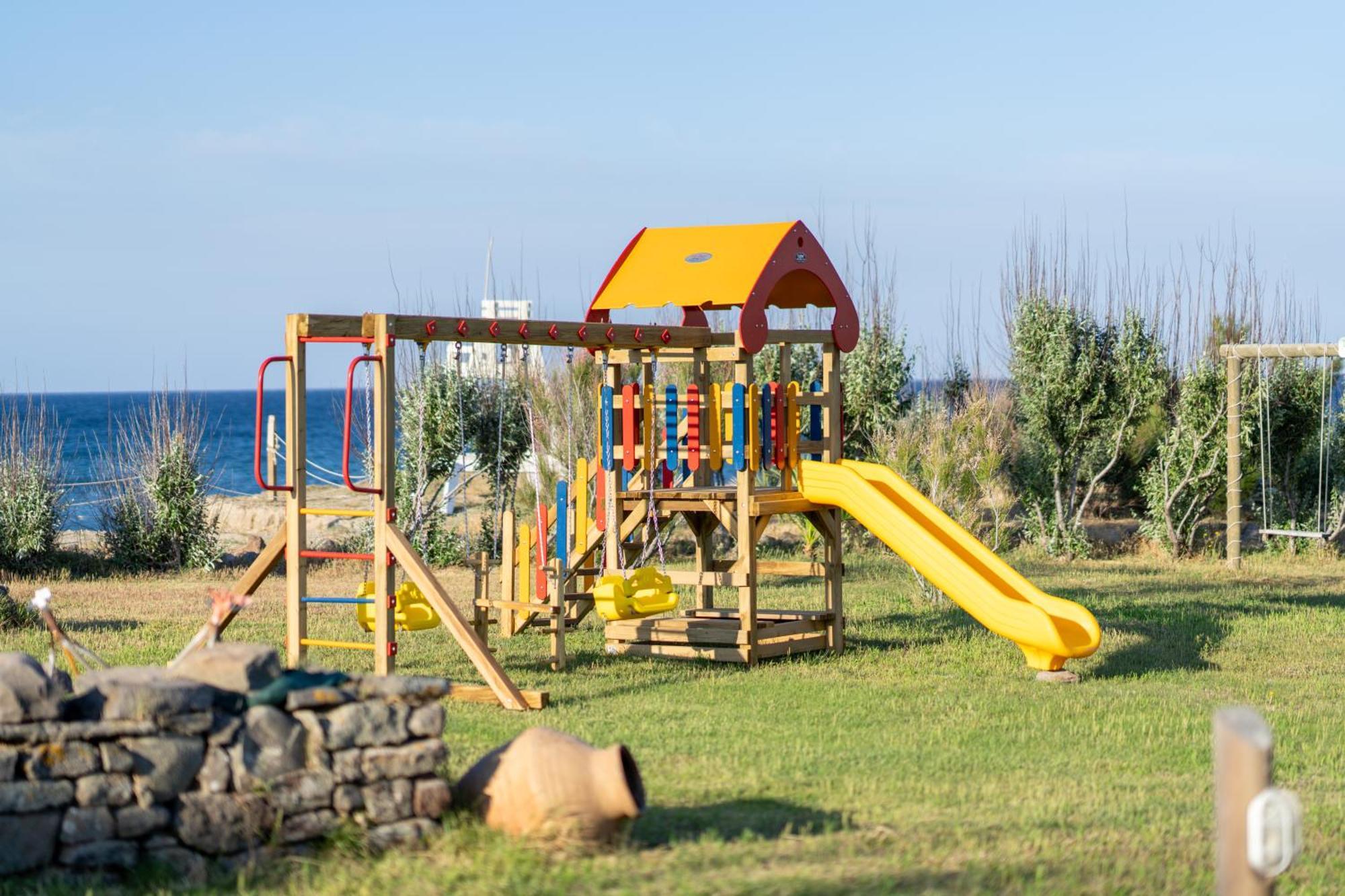 Gokceada Surf Egitim Merkezi Buitenkant foto